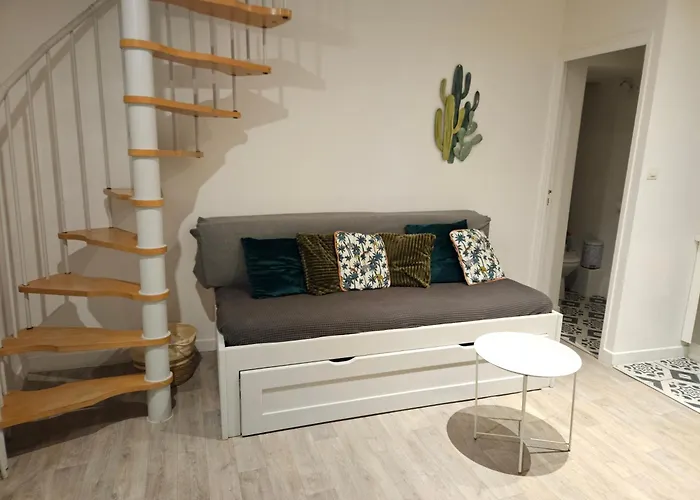 Maison De Village Meublee Avec Terrasse